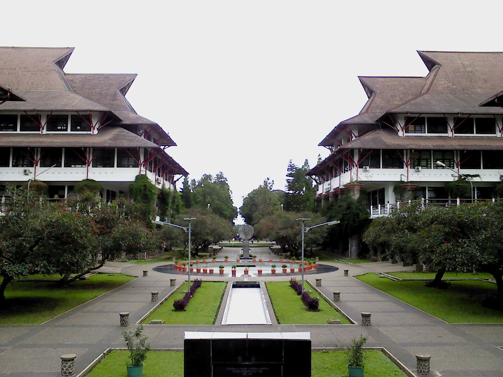 7aab0db0c5b437ff.jpg
